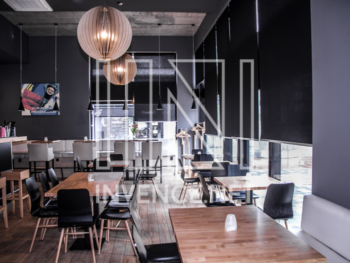 Realizace látkových rolet restaurace Praha Malešice